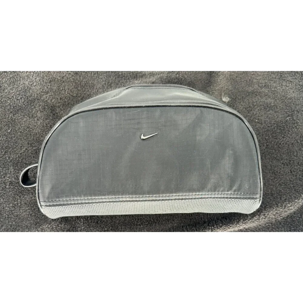 Nike Black Zipper Closure Golf Toiletries Bag - Picture 1 of 7
